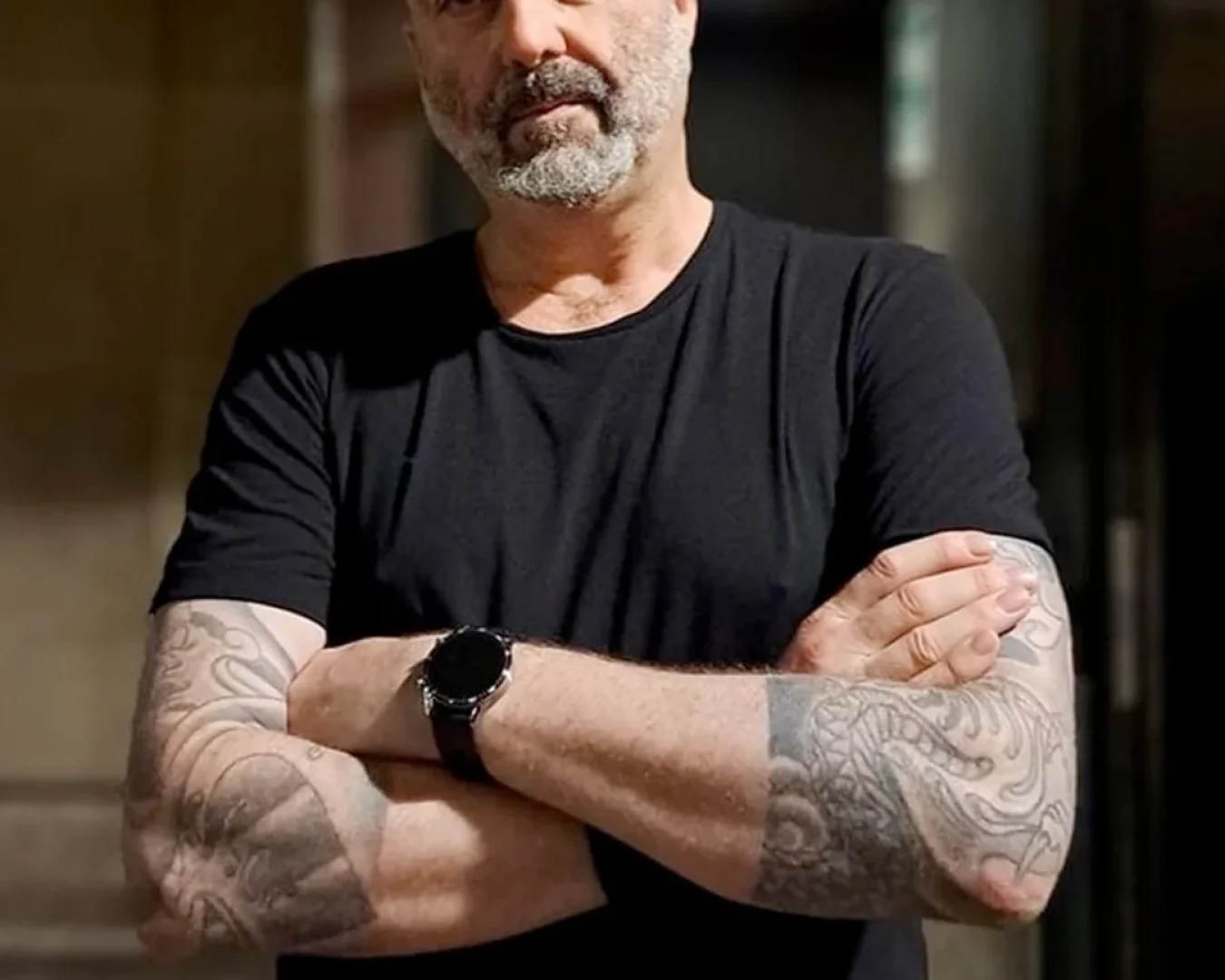 Heads up! @funkdvoid will be headlining @house_cartel first club night for this year, Contact! On Friday, 24th January get your 2025 House and Techno journey started, as we invited Funk D’Void to Jakarta for the first time at @amlounge.jkt co hosted with @weareunderradar Based in Barcelona, Funk D’Void is a maestro of electronic music. His...